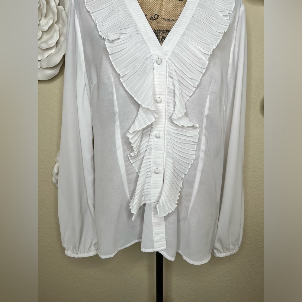Boston Proper White Sheer Button Down Ruffle Feont Blouse with Darts Sz 16 - Picture 5 of 15